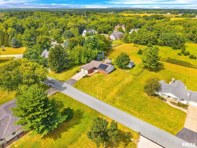 322 NORMAN Drive, Groveland, IL 61535