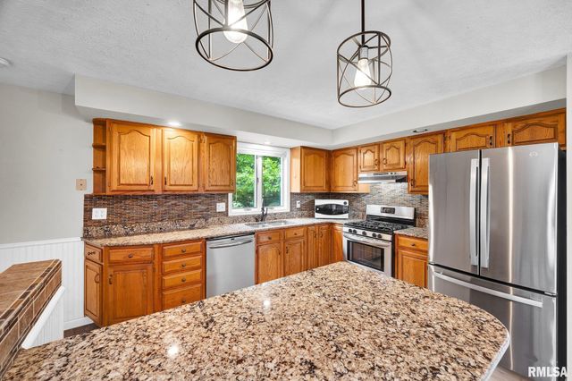 322 NORMAN Drive, Groveland, IL 61535