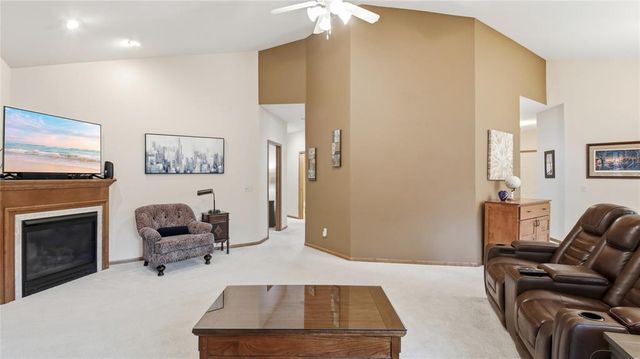 4244 Mill Ridge Circle, Eau Claire, WI 54703