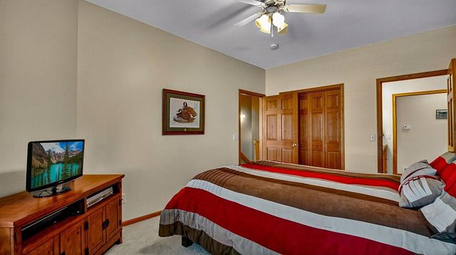 4244 Mill Ridge Circle, Eau Claire, WI 54703