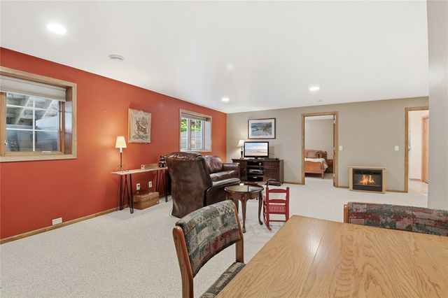4244 Mill Ridge Circle, Eau Claire, WI 54703