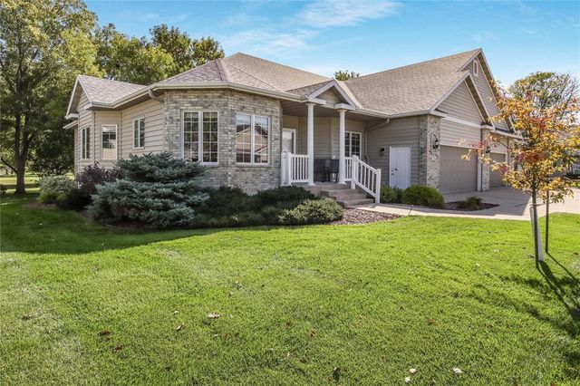 4244 Mill Ridge Circle, Eau Claire, WI 54703