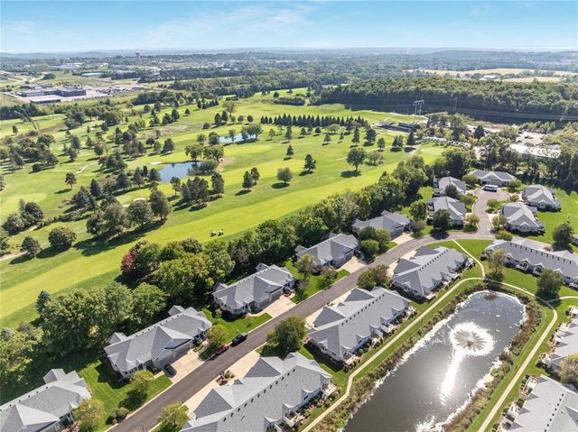 4244 Mill Ridge Circle, Eau Claire, WI 54703