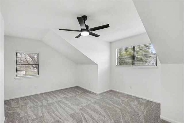 106D Smith Street, Smithville, MO 64089