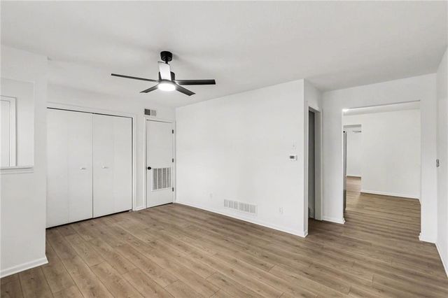 106D Smith Street, Smithville, MO 64089