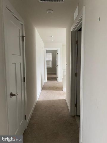 3002 VANESSA DR, Harrisburg, PA 17110