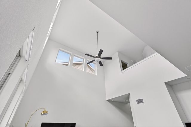 6205 Dumfries LN, Austin, TX 78744