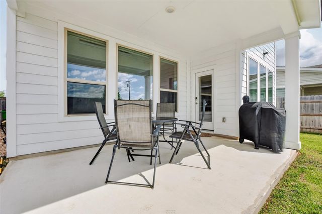6205 Dumfries LN, Austin, TX 78744
