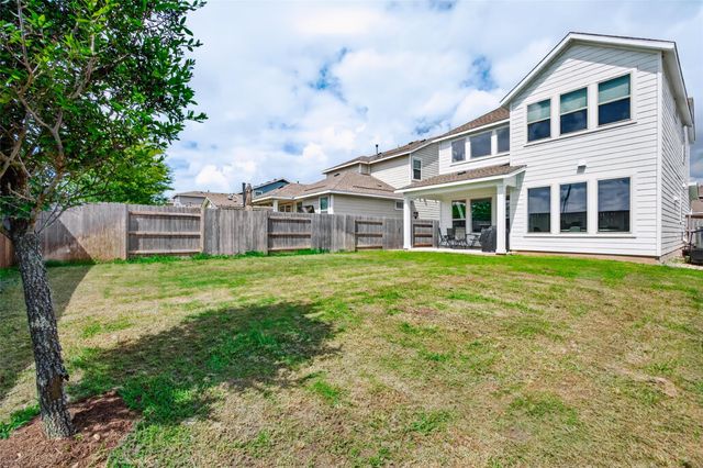 6205 Dumfries LN, Austin, TX 78744
