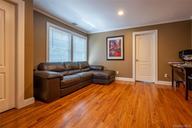 50A S Phillips Avenue, Remsenburg, NY 11960