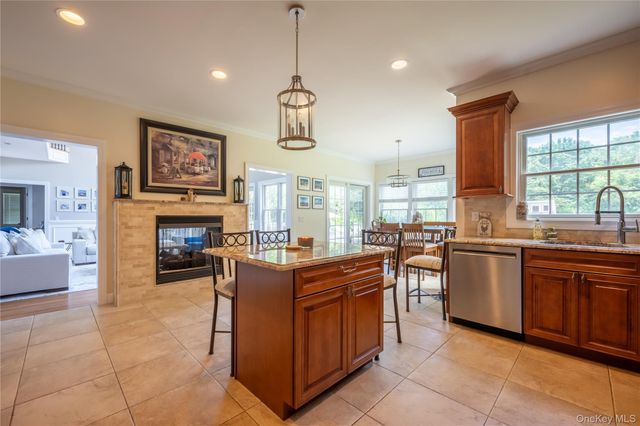 50A S Phillips Avenue, Remsenburg, NY 11960