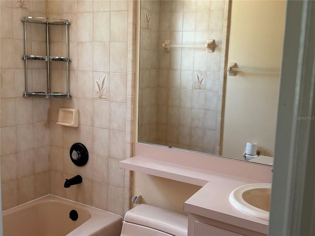 1760 LAKE TERRACE DR, Eustis, FL 32726