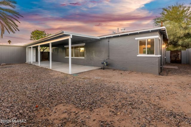3626 E Flower Street, Tucson, AZ 85716