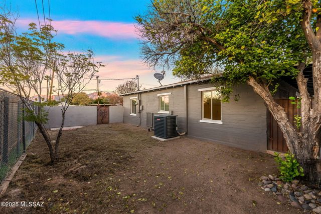 3626 E Flower Street, Tucson, AZ 85716