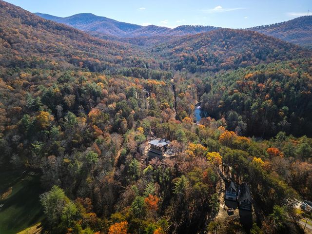 1713 Old Northcutt Road, Ellijay, GA 30536