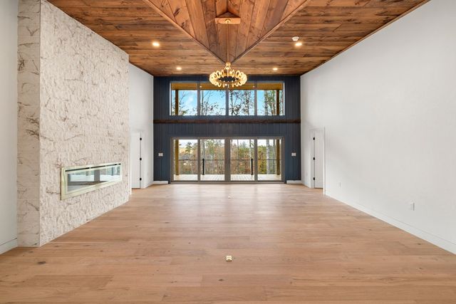 1713 Old Northcutt Road, Ellijay, GA 30536