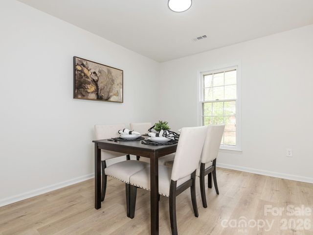 9012 Waggoneer Circle, Charlotte, NC 28270