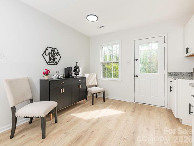 9012 Waggoneer Circle, Charlotte, NC 28270