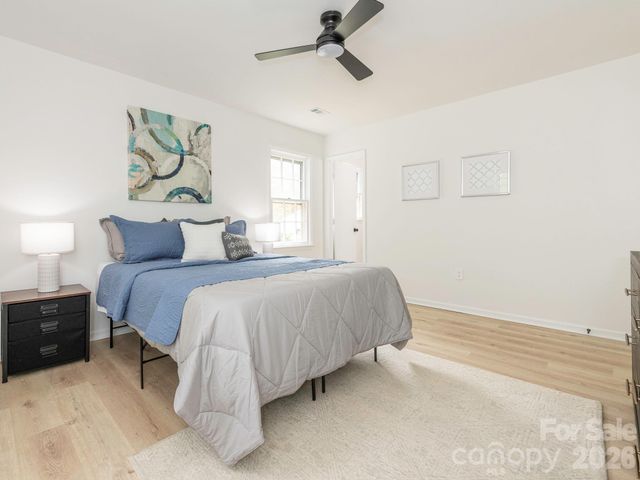 9012 Waggoneer Circle, Charlotte, NC 28270