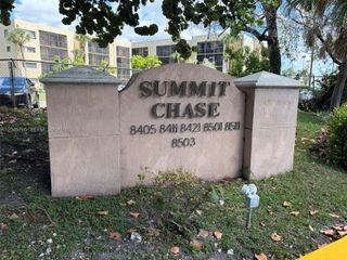 8411 NW 8th Street 206, Miami, FL 33126