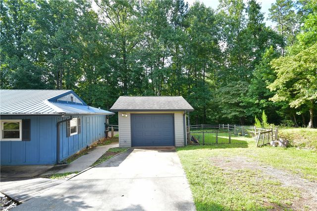 103 Fond Du Lac Drive, Central, SC 29630