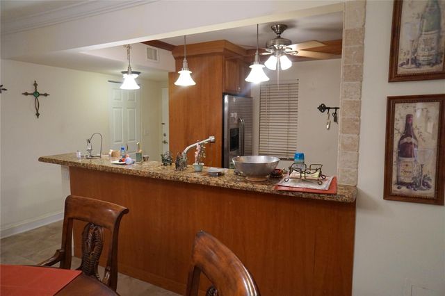 2851 Somerset Drive 103, Lauderdale Lakes, FL 33311