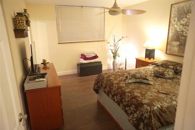 2851 Somerset Drive 103, Lauderdale Lakes, FL 33311