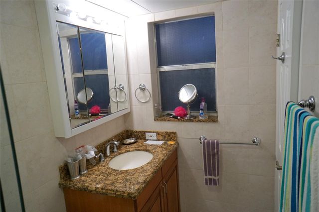 2851 Somerset Drive 103, Lauderdale Lakes, FL 33311