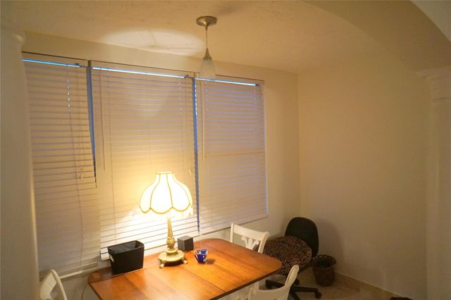 2851 Somerset Drive 103, Lauderdale Lakes, FL 33311
