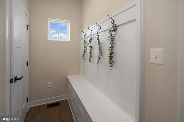 5432 HOLLEY OAK LN, Fredericksburg, VA 22407