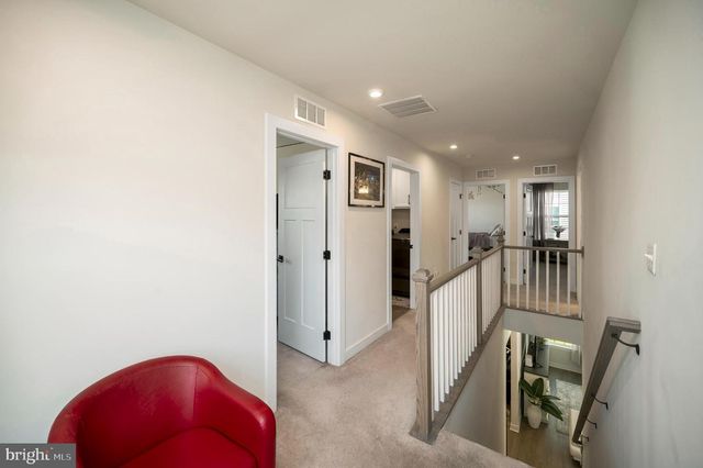 5432 HOLLEY OAK LN, Fredericksburg, VA 22407