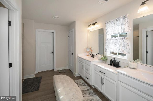 5432 HOLLEY OAK LN, Fredericksburg, VA 22407