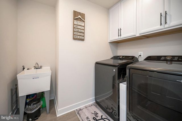 5432 HOLLEY OAK LN, Fredericksburg, VA 22407