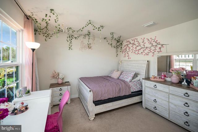 5432 HOLLEY OAK LN, Fredericksburg, VA 22407