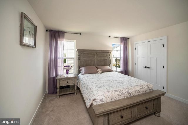 5432 HOLLEY OAK LN, Fredericksburg, VA 22407