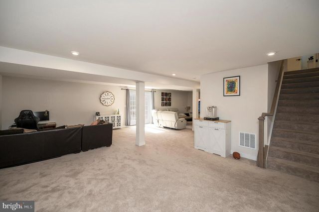 5432 HOLLEY OAK LN, Fredericksburg, VA 22407