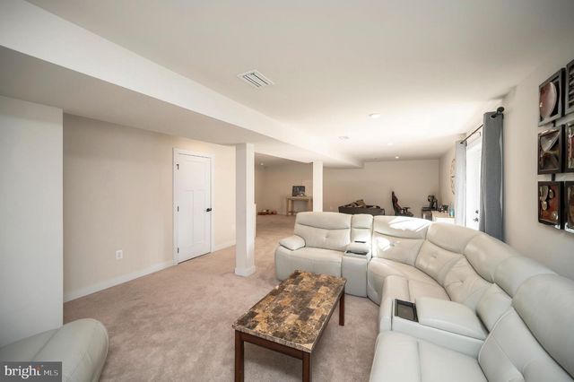 5432 HOLLEY OAK LN, Fredericksburg, VA 22407