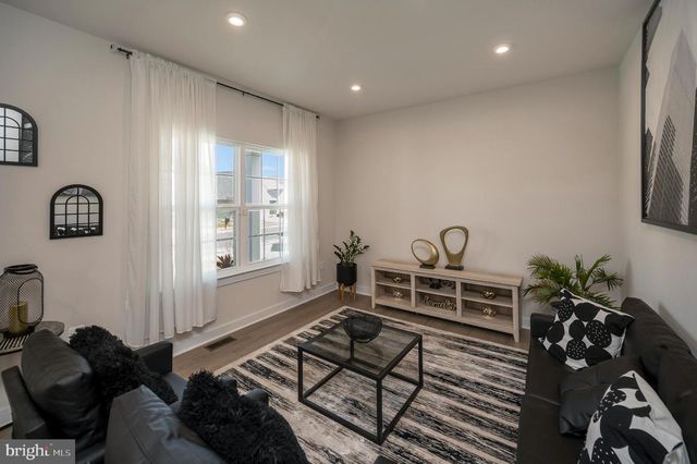 5432 HOLLEY OAK LN, Fredericksburg, VA 22407