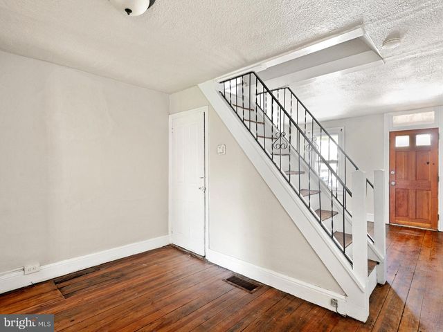 564 WALNUT ST, Pottstown, PA 19464