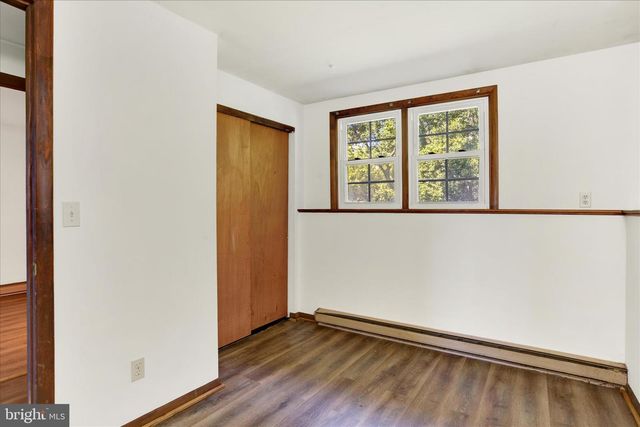 260 GREEN LANE DR, Camp Hill, PA 17011