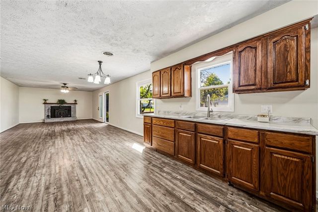 7612 Lake Shore Boulevard, Mentor, OH 44060