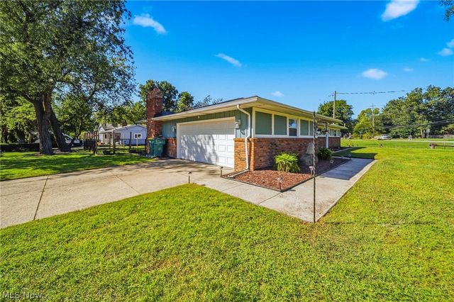 7612 Lake Shore Boulevard, Mentor, OH 44060