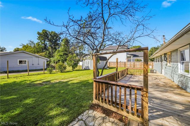 7612 Lake Shore Boulevard, Mentor, OH 44060