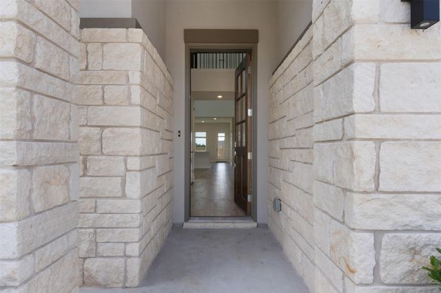 412 Borrego BND, Liberty Hill, TX 78642