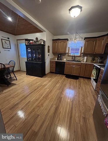 14700 OAKWOOD ST, Cresaptown, MD 21502