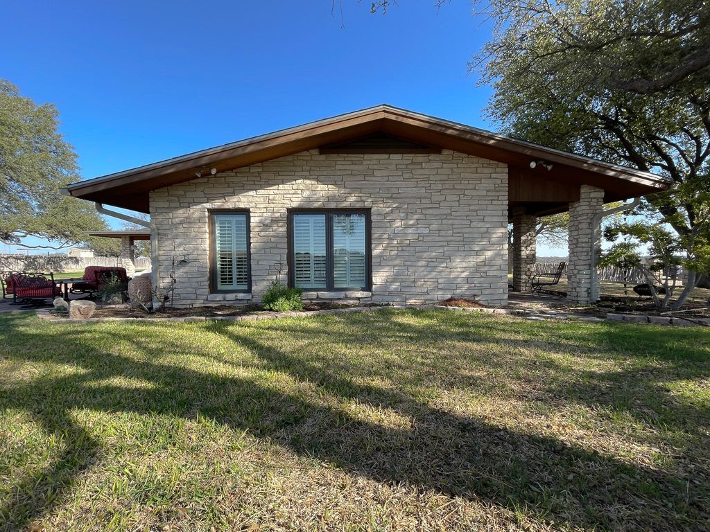 Image 36 of property listing at 9534 Duff Road, Christoval, TX 76935
