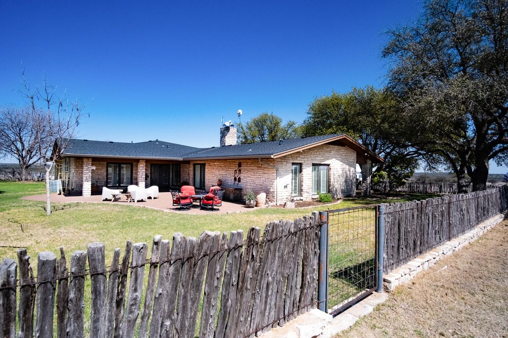 Image 39 of property listing at 9534 Duff Road, Christoval, TX 76935