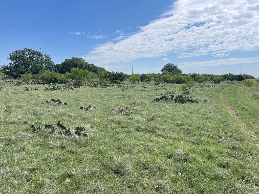 Image 4 of property listing at 9534 Duff Road, Christoval, TX 76935