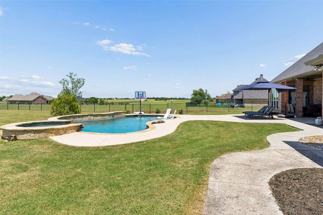 4950 W Fm 455, Celina, TX 75009