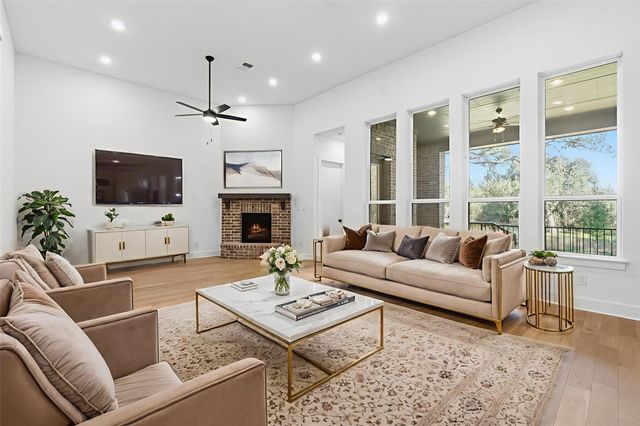 394 Leaning Rock RDG, Austin, TX 78737